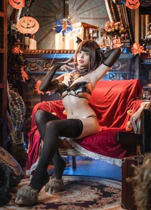 女大学生的沙龙室免费观看