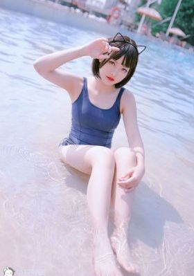 草莓绿巨人