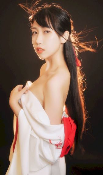 淫三国
