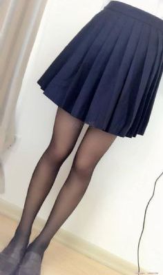 美女的咪咪