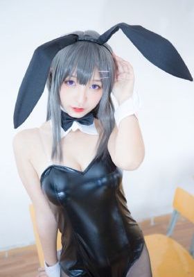公妇乱淫1一13小说