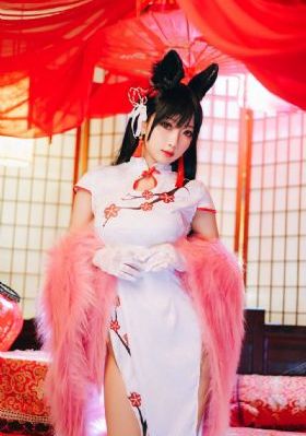女员工的兹职位